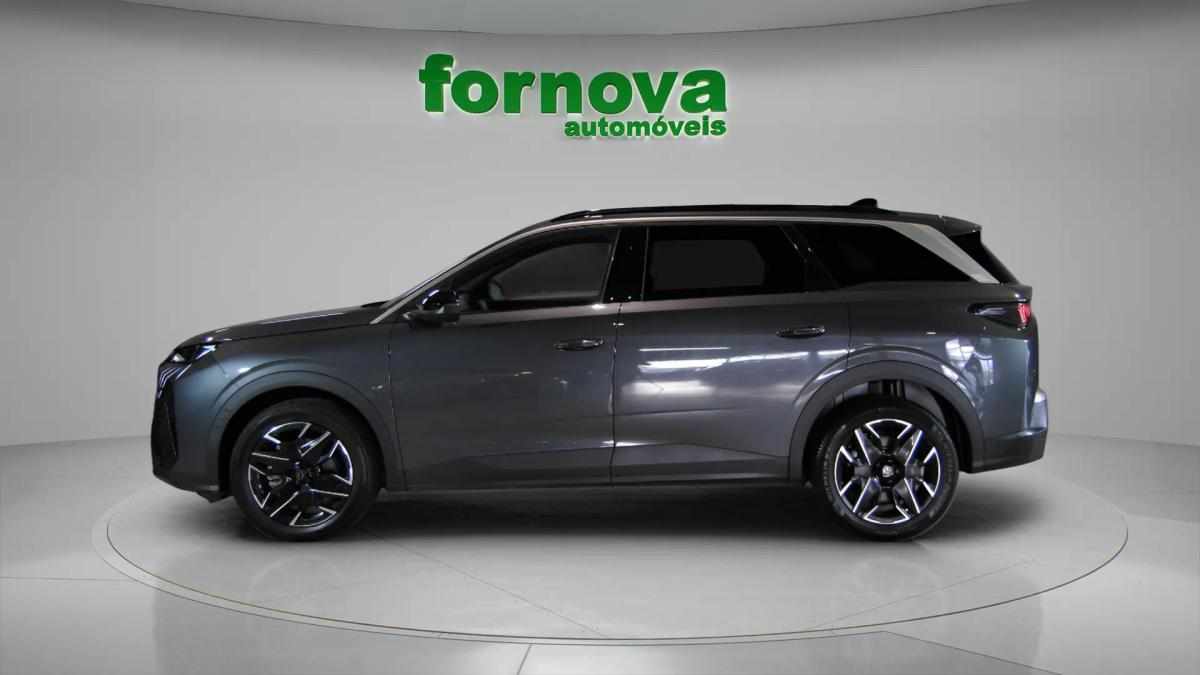 peugeot-5008-2025-hibrido-a-gasolina-1199cc