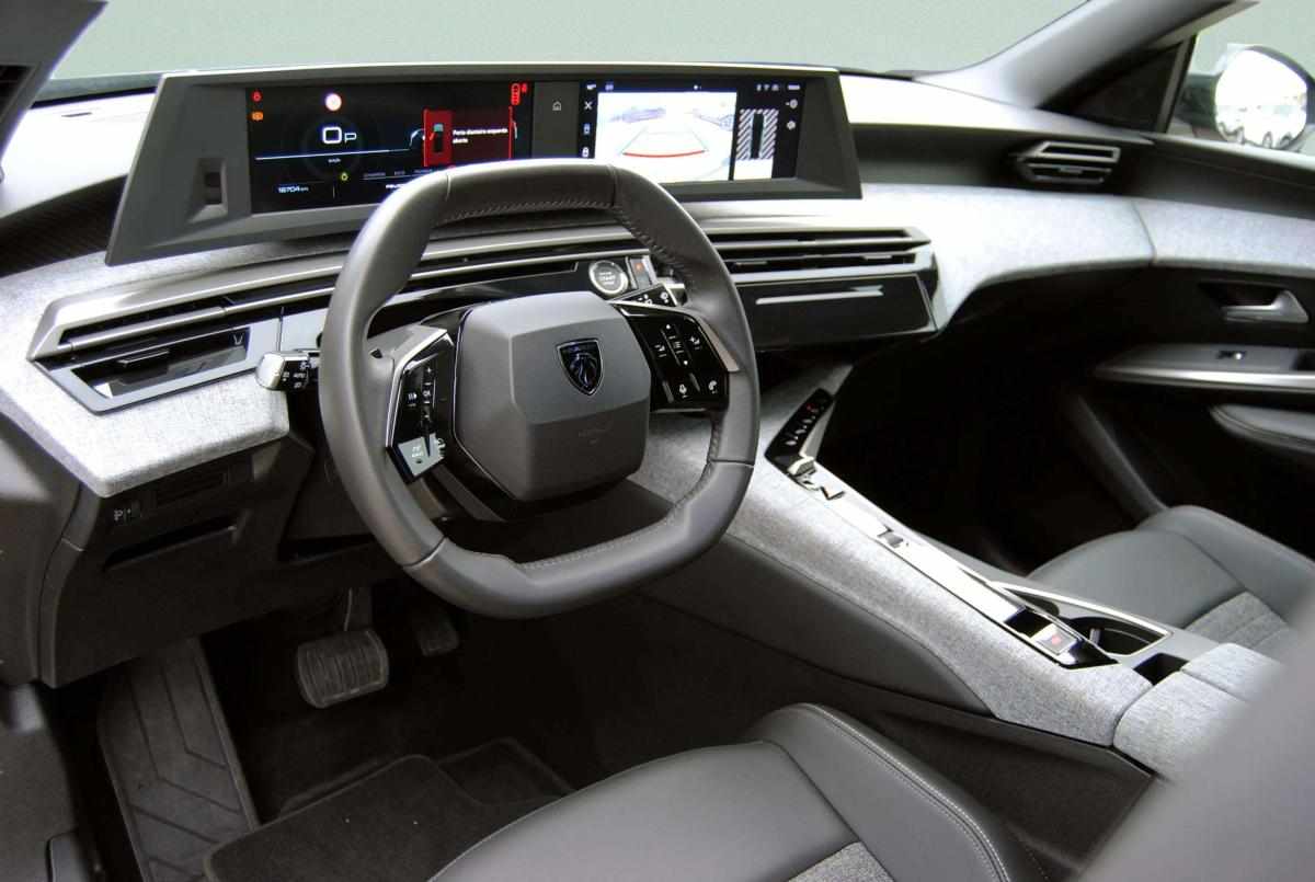 peugeot-5008-2025-hibrido-a-gasolina-1199cc