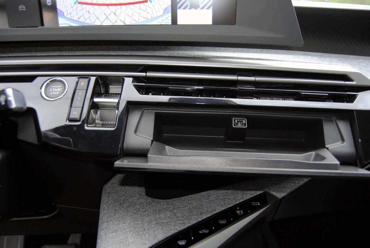 peugeot-5008-2025-hibrido-a-gasolina-1199cc