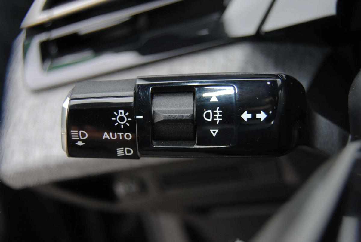 peugeot-5008-2025-hibrido-a-gasolina-1199cc