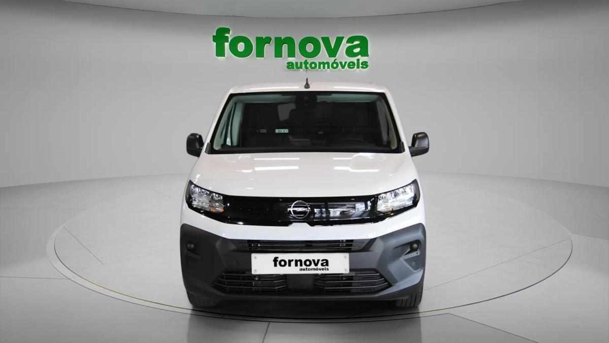 opel-combo-2025-diesel-1499cc