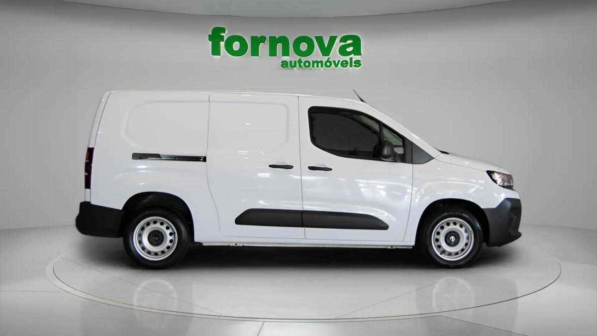 opel-combo-2025-diesel-1499cc