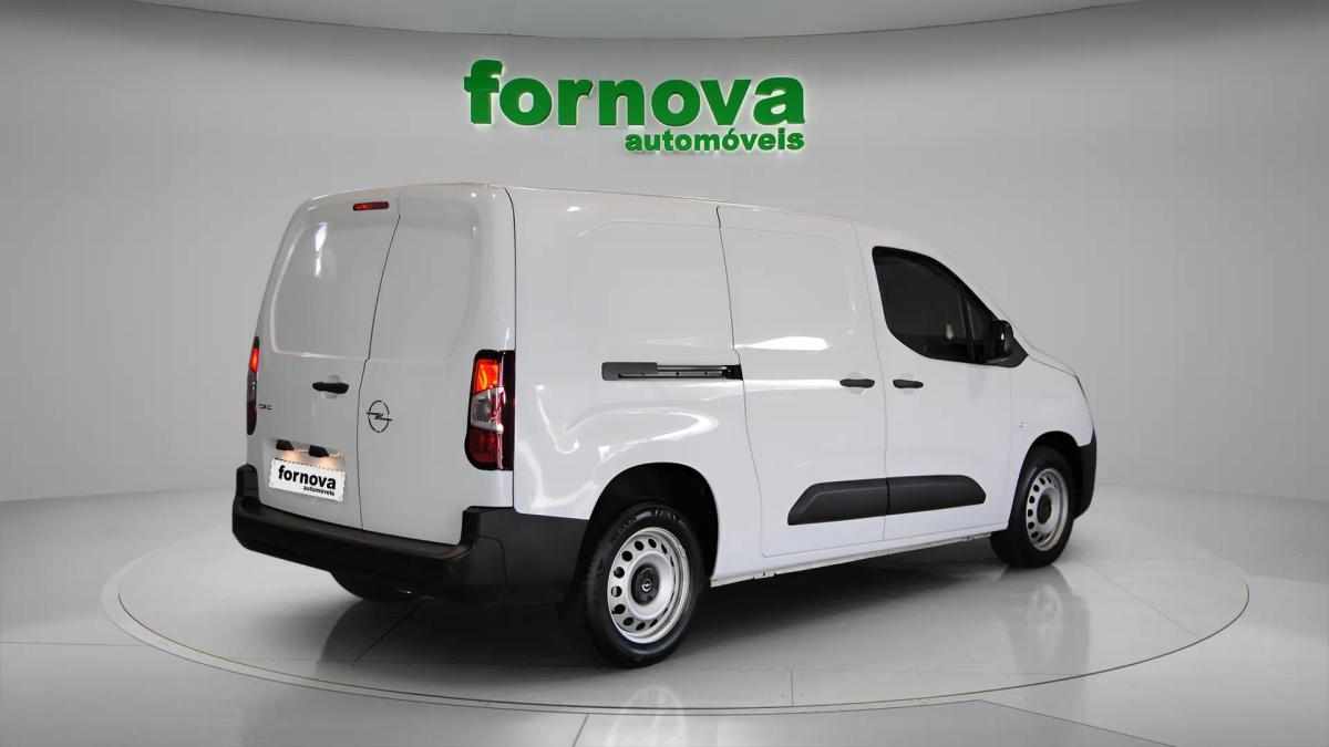 opel-combo-2025-diesel-1499cc