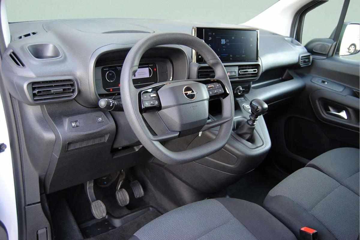 opel-combo-2025-diesel-1499cc