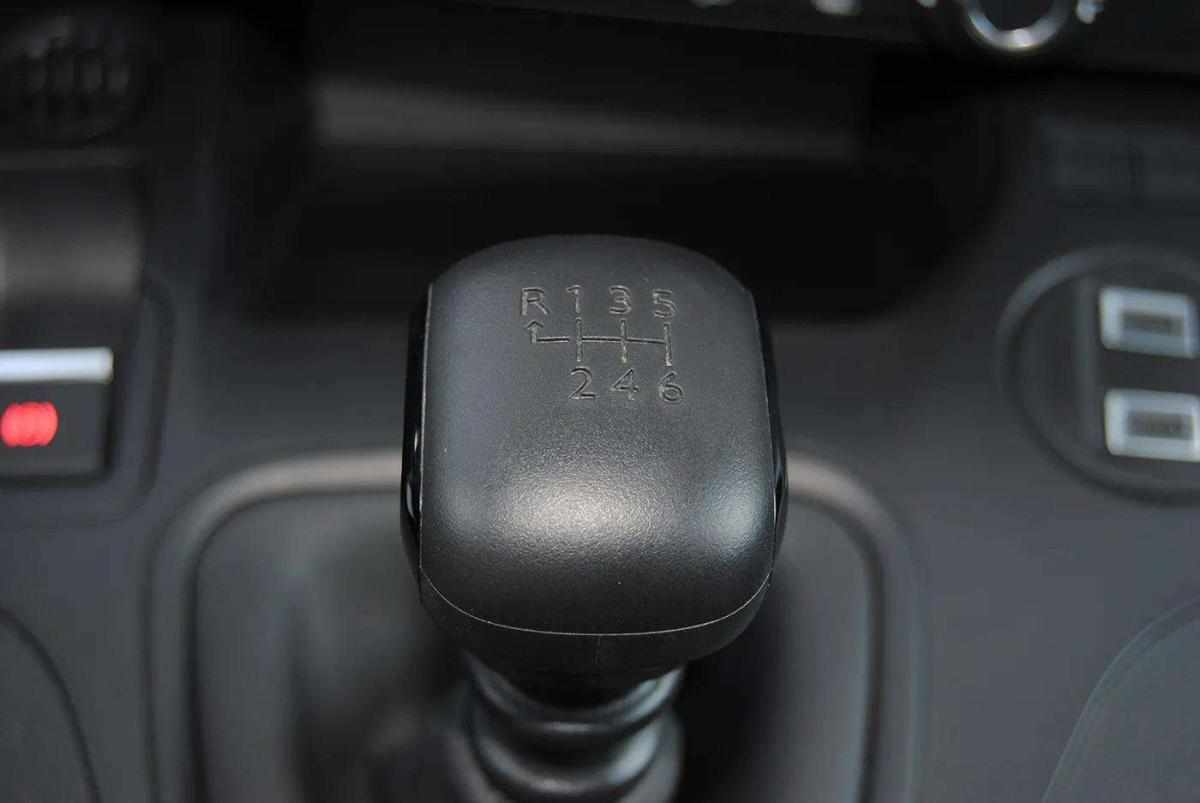 opel-combo-2025-diesel-1499cc