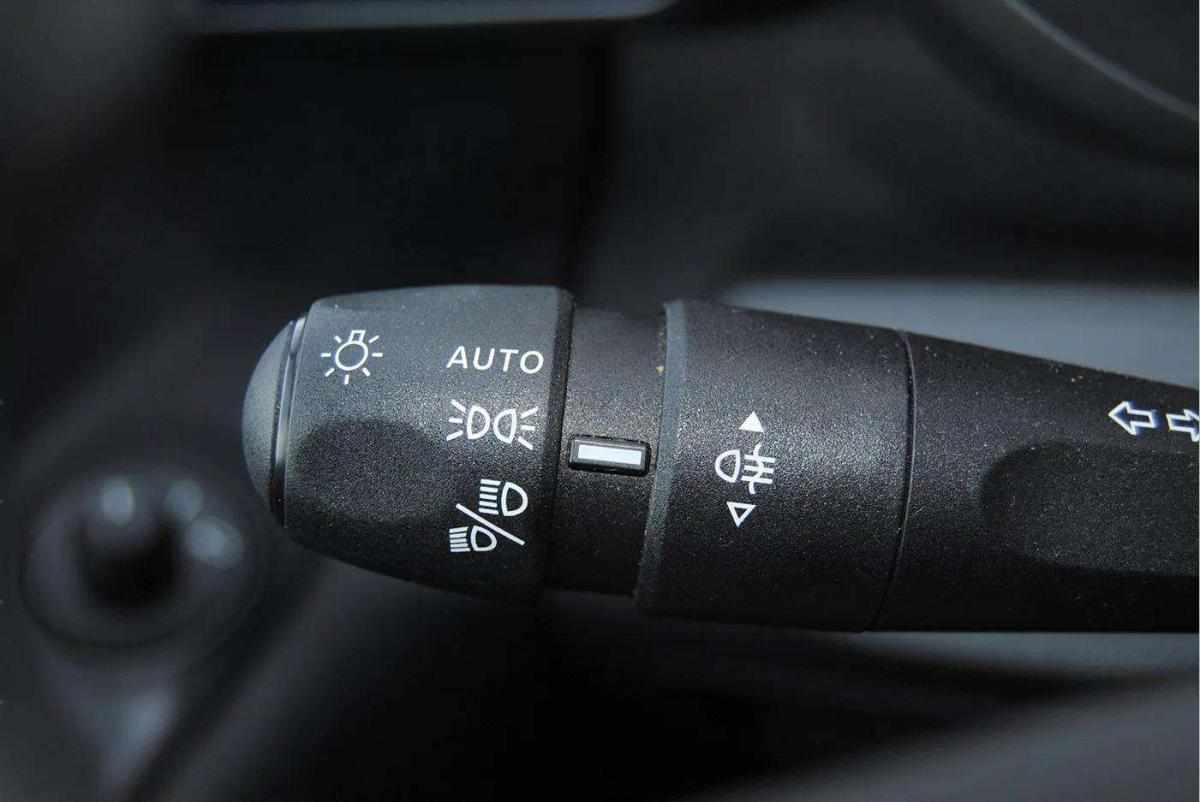 opel-combo-2025-diesel-1499cc