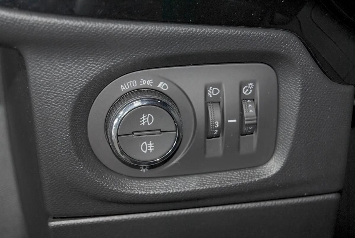 opel-corsa-2024-gasolina-1199cc