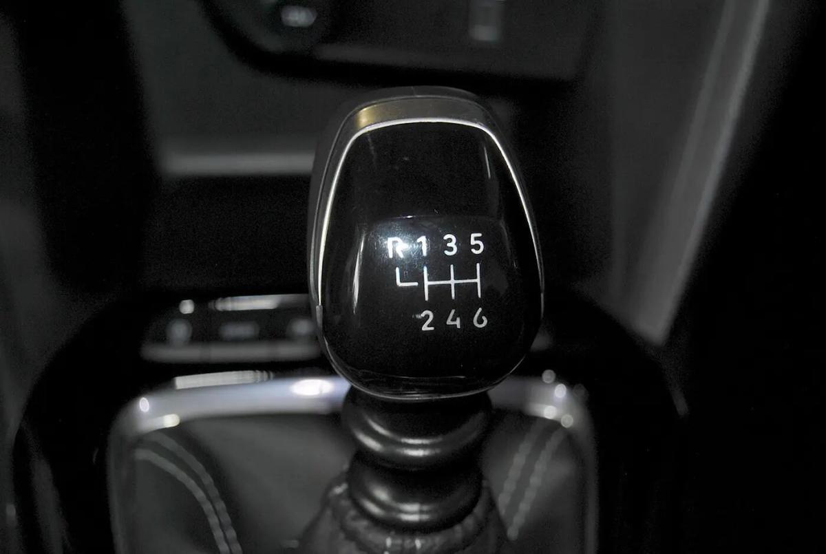 opel-corsa-2024-gasolina-1199cc