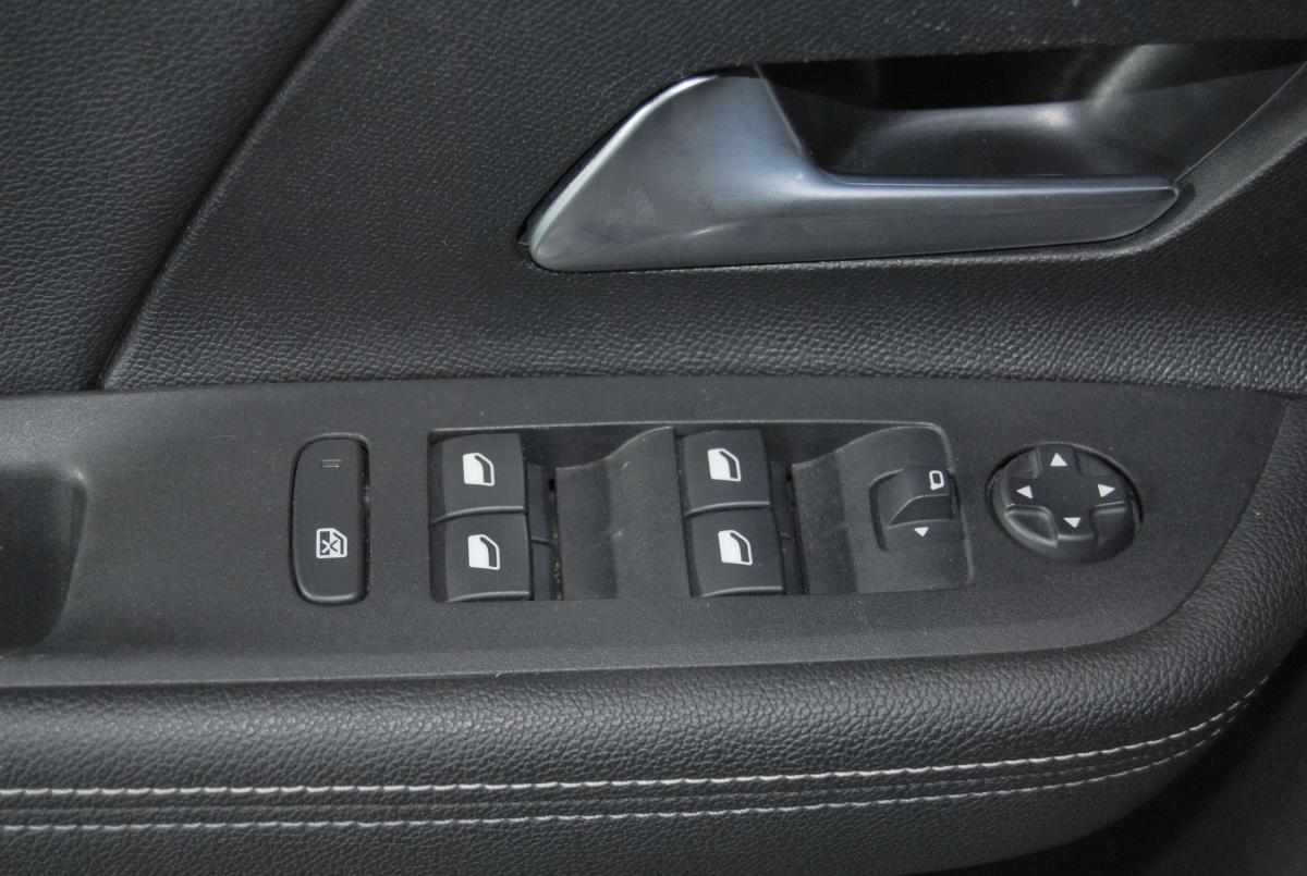 opel-mokka-1-2-hybrid-2025-gasolina-1199cc