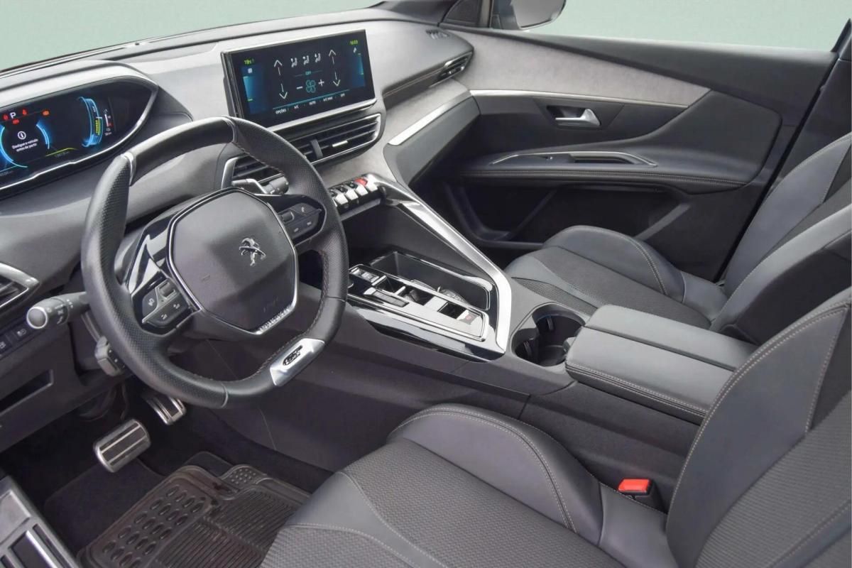peugeot-3008-2023-hibrido-a-gasolina-1598cc