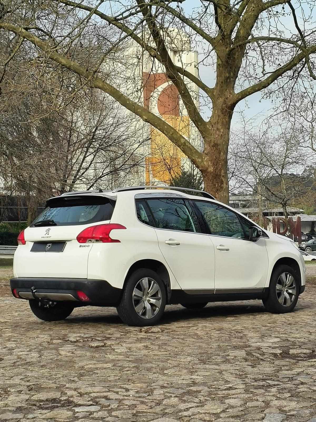 peugeot-2008-2015-gasolina-1199cc