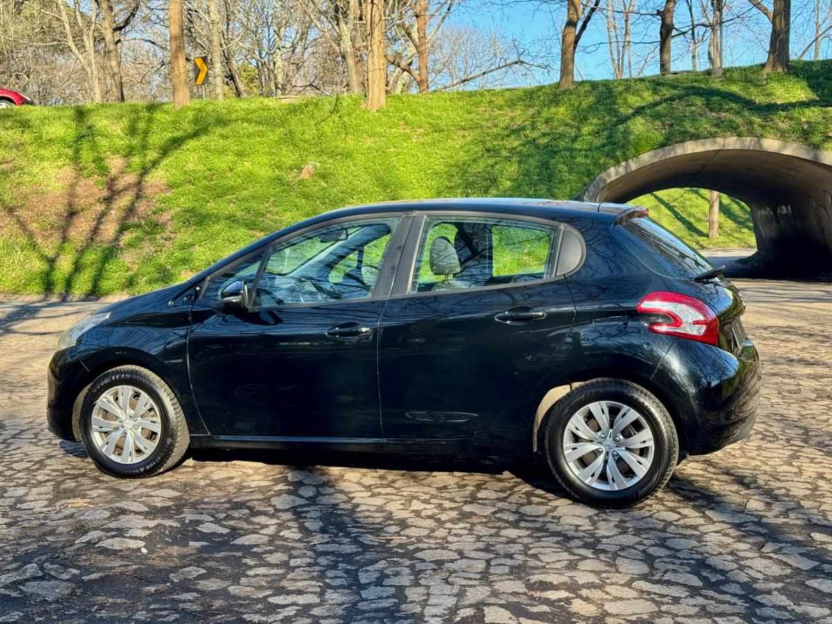 peugeot-208-2013-gasolina-1199cc