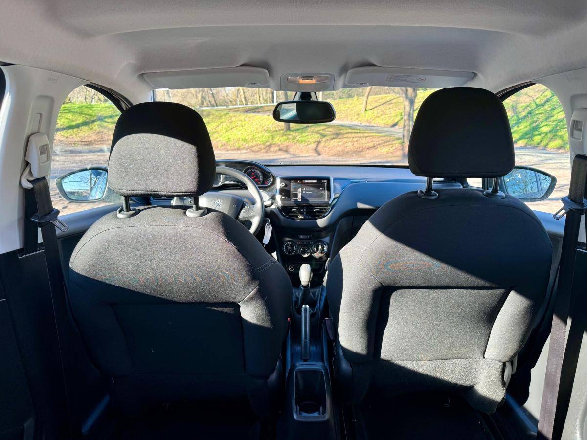 peugeot-208-2013-gasolina-1199cc