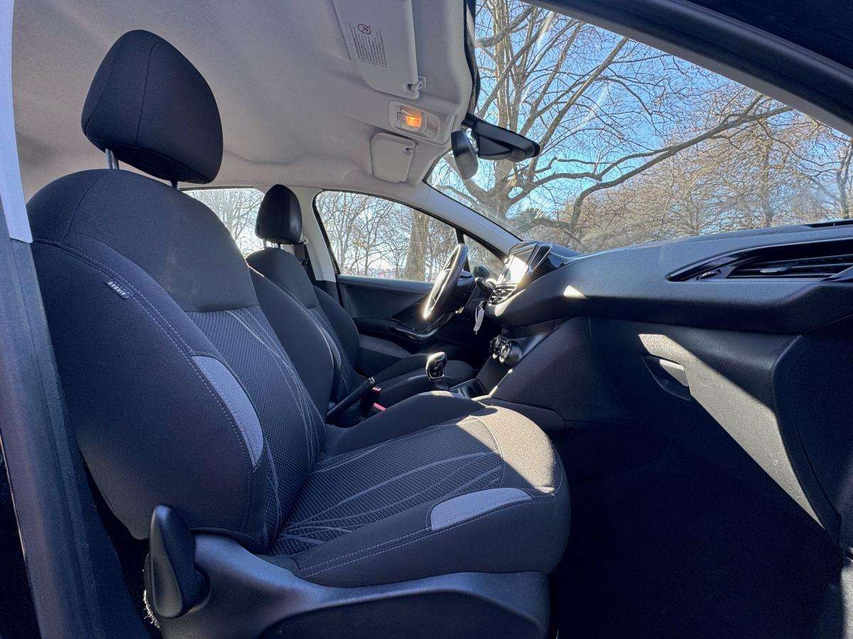 peugeot-208-2013-gasolina-1199cc