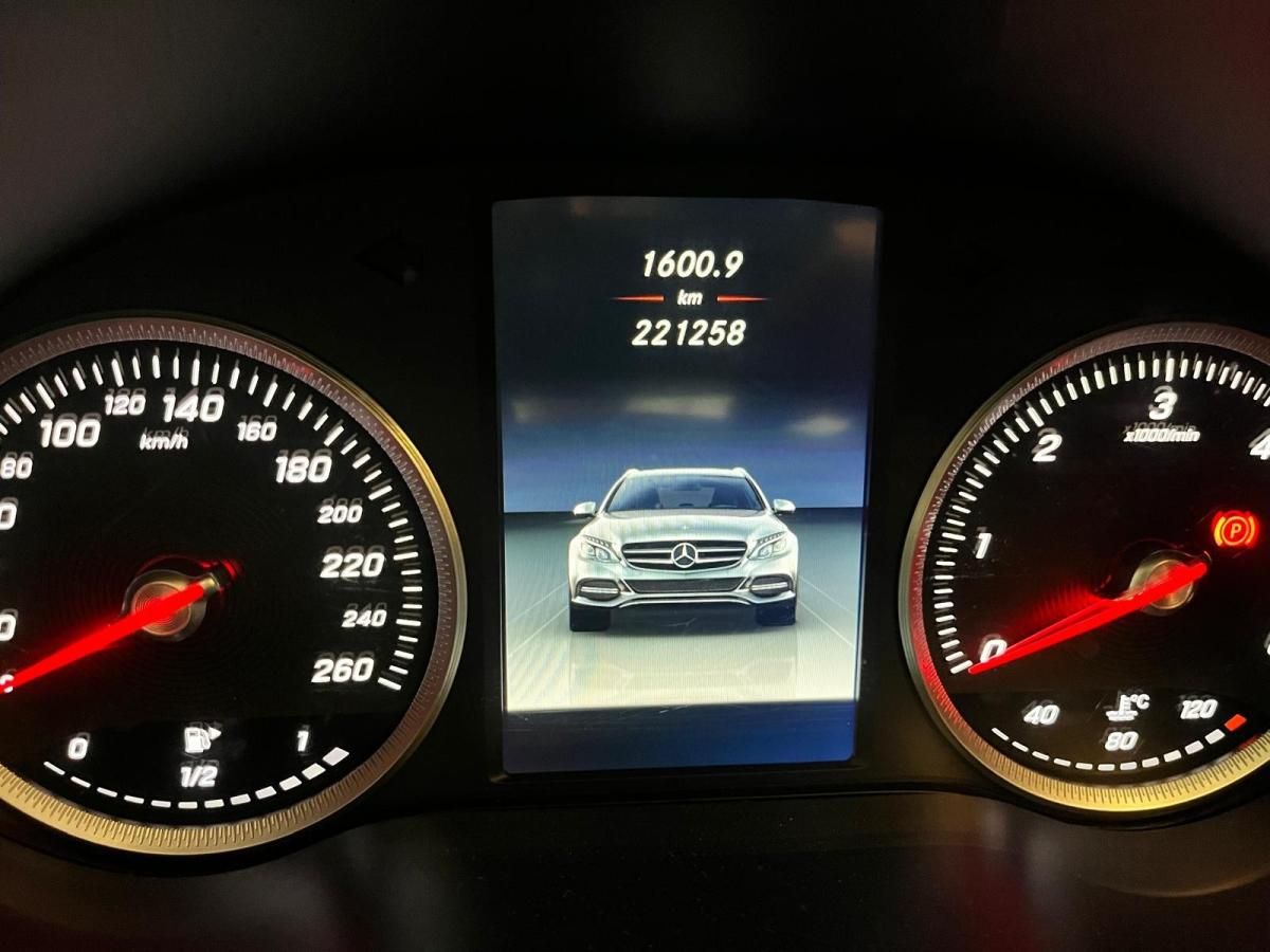 mercedes-benz-classe-c-2015-diesel-1598cc