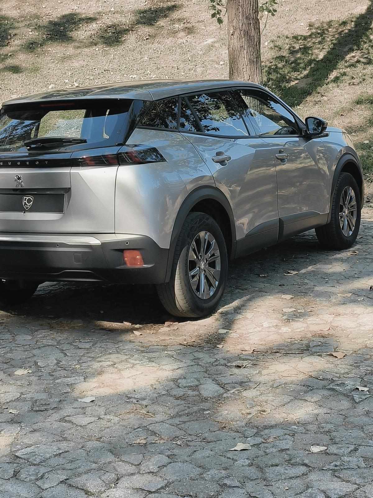 peugeot-2008-2021-eletrico-50cc
