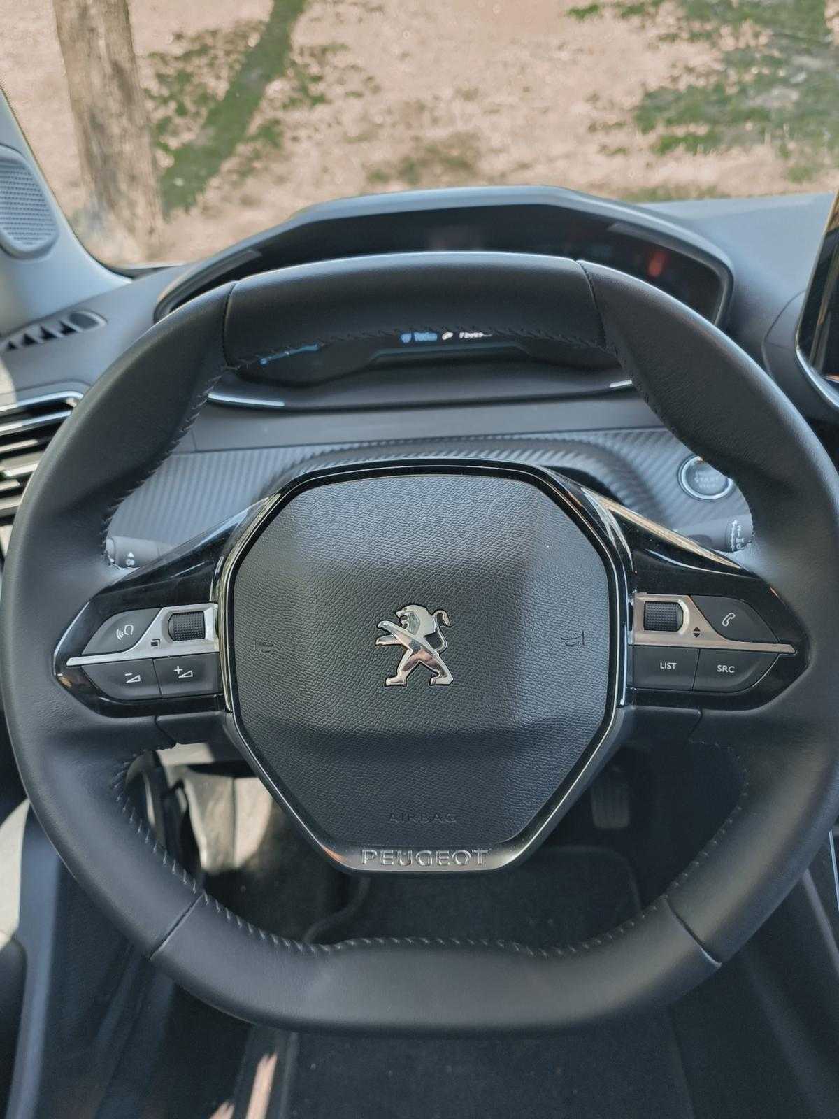 peugeot-2008-2021-eletrico-50cc