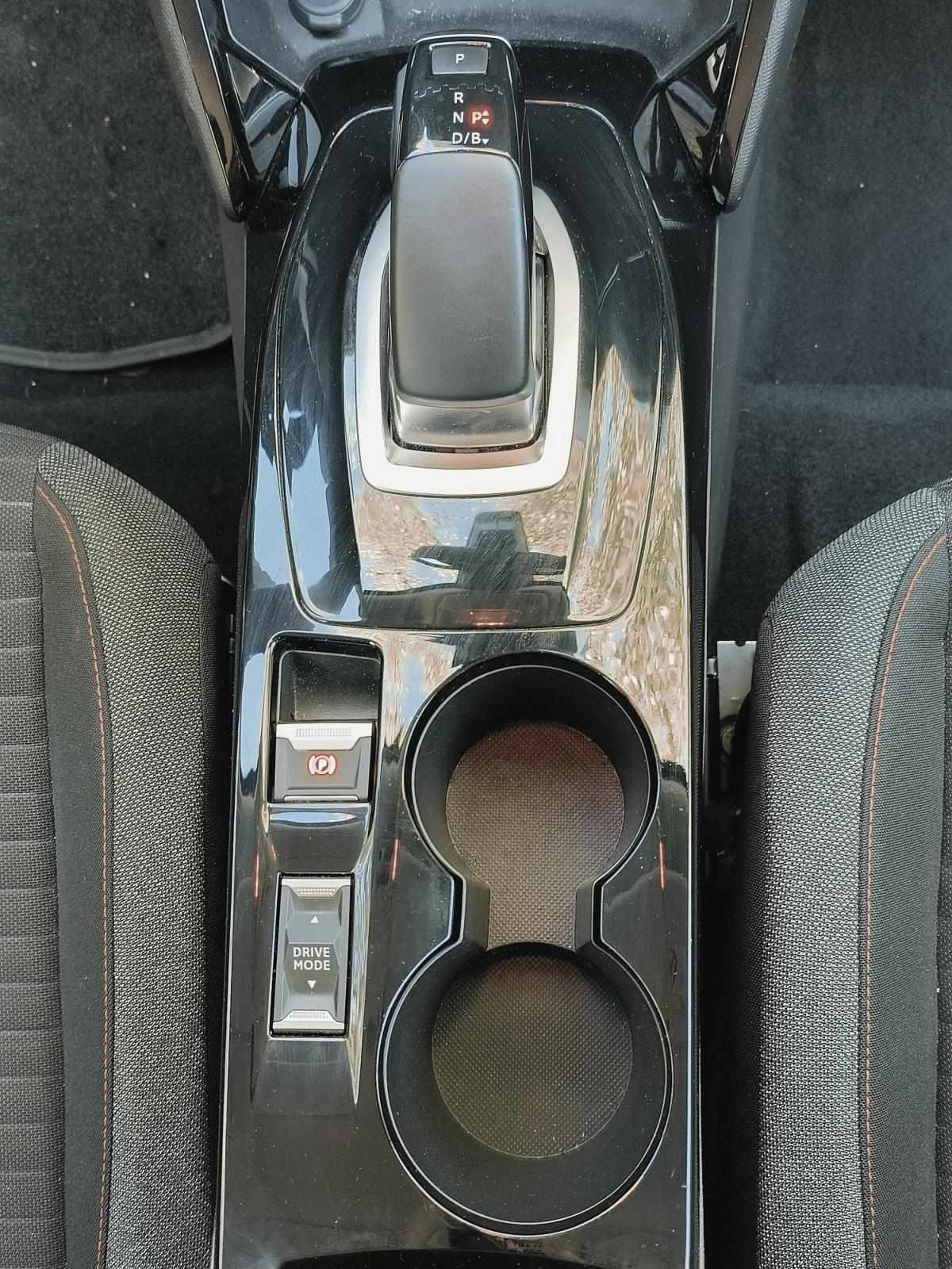 peugeot-2008-2021-eletrico-50cc