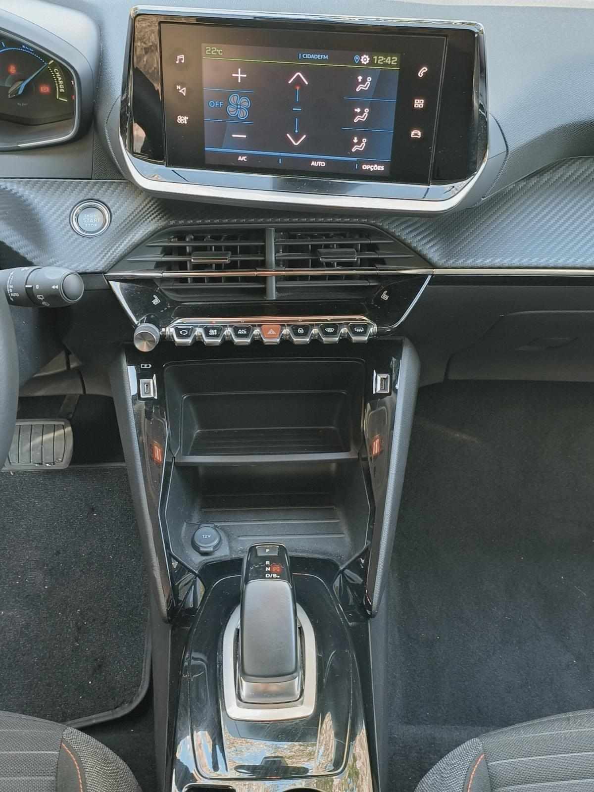 peugeot-2008-2021-eletrico-50cc