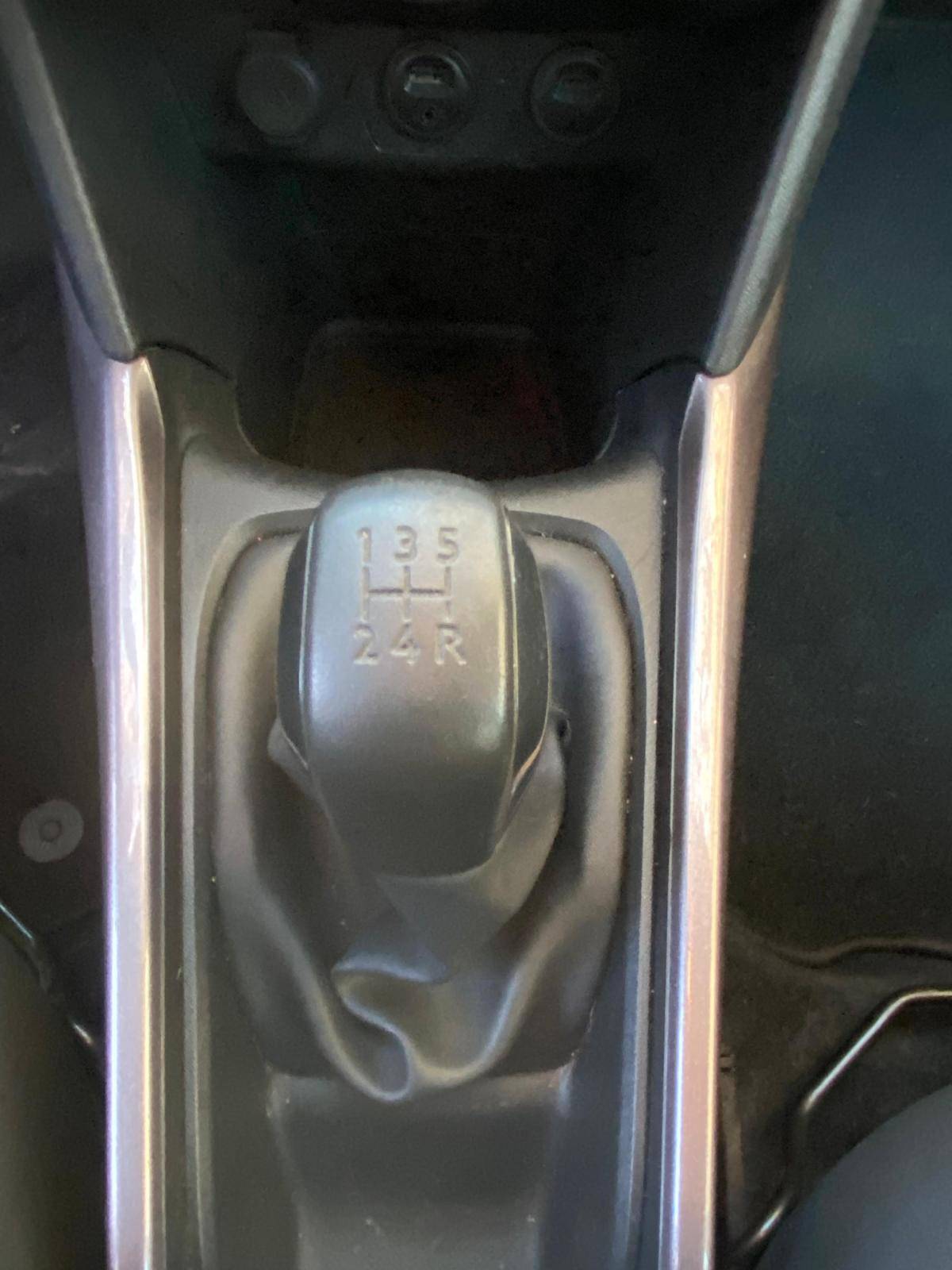 peugeot-2008-2014-diesel-1560cc