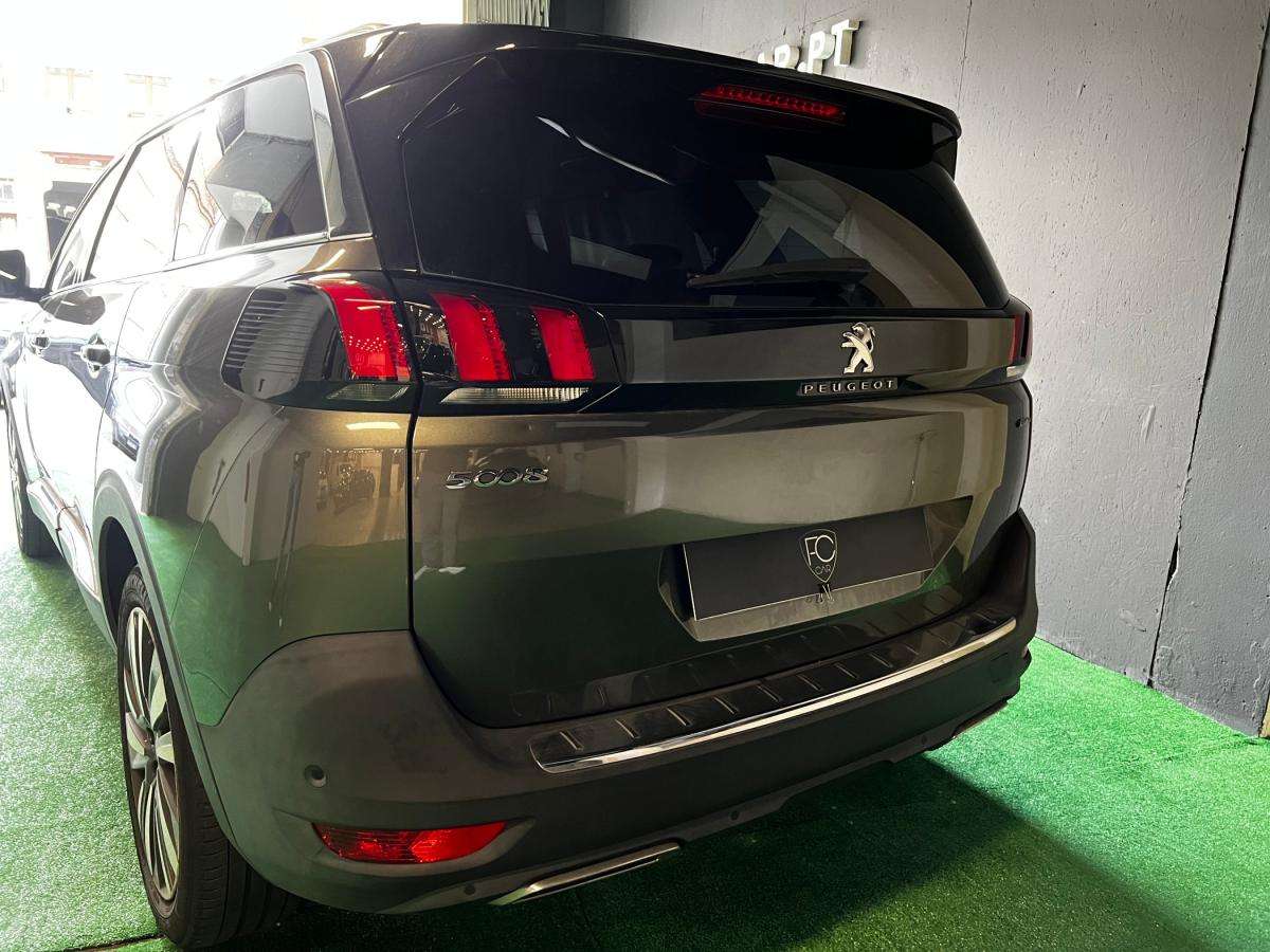 peugeot-5008-2019-diesel-1499cc