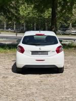 peugeot-208-2013-gasolina-1199cc