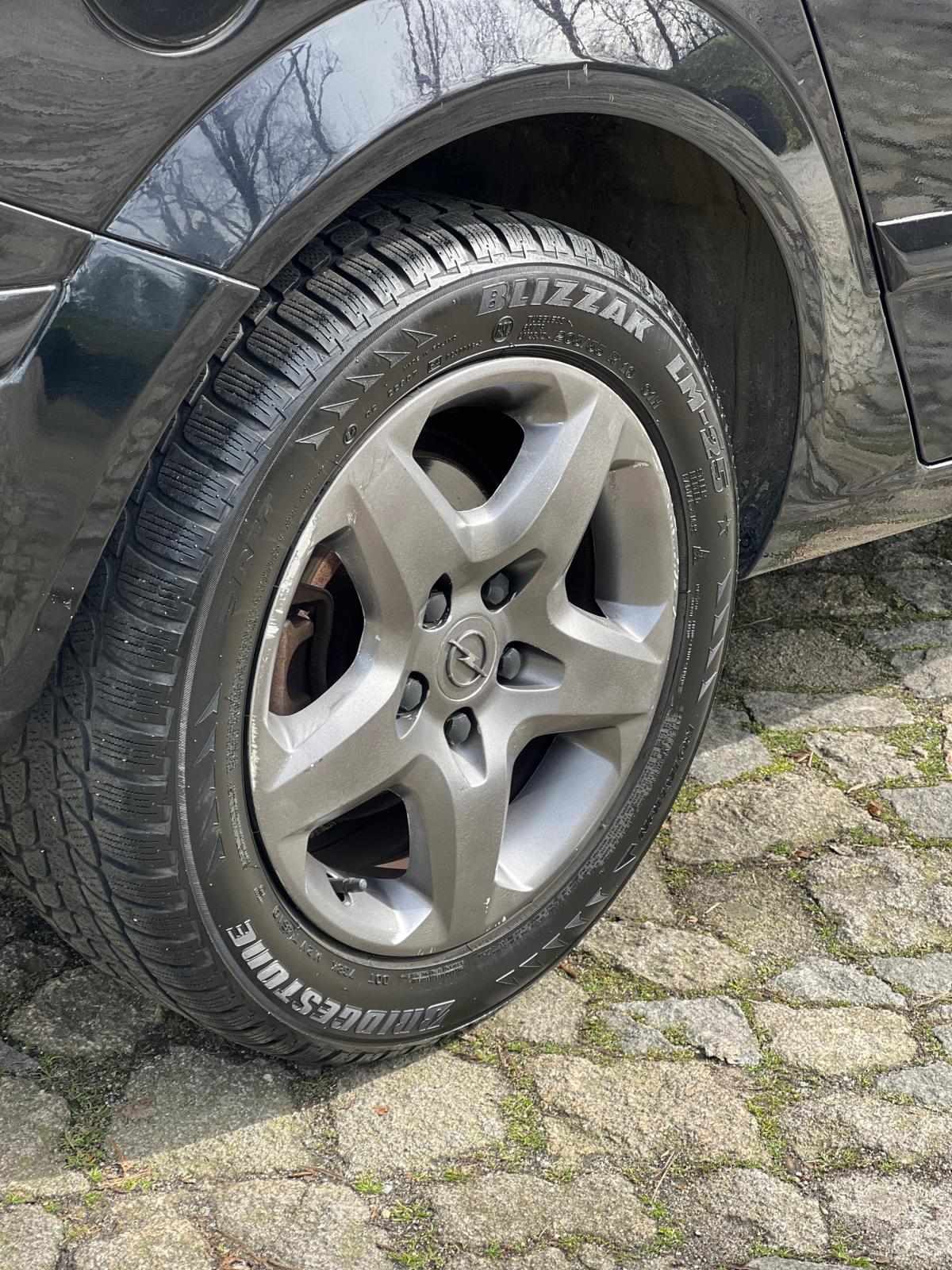 opel-astra-caravan-2007-diesel-1248cc