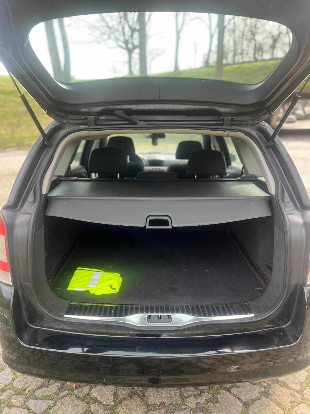 opel-astra-caravan-2007-diesel-1248cc