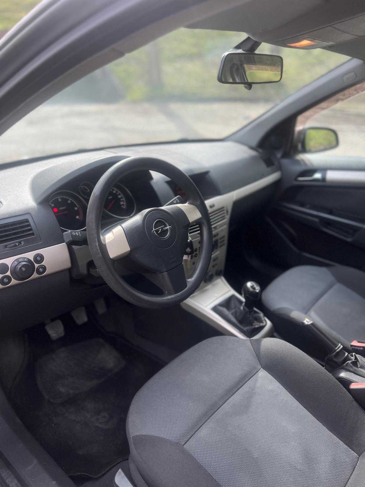 opel-astra-caravan-2007-diesel-1248cc