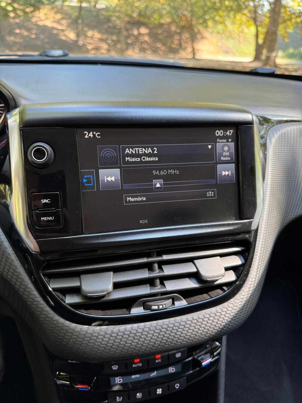 peugeot-2008-2014-gasolina-1199cc