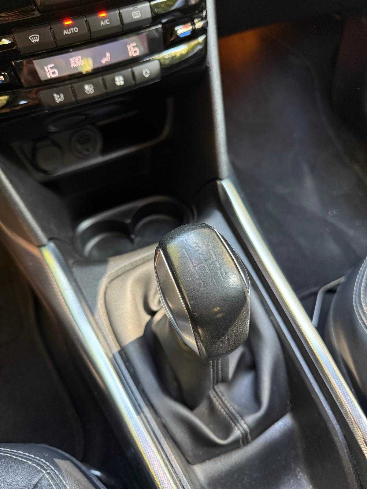 peugeot-2008-2014-gasolina-1199cc