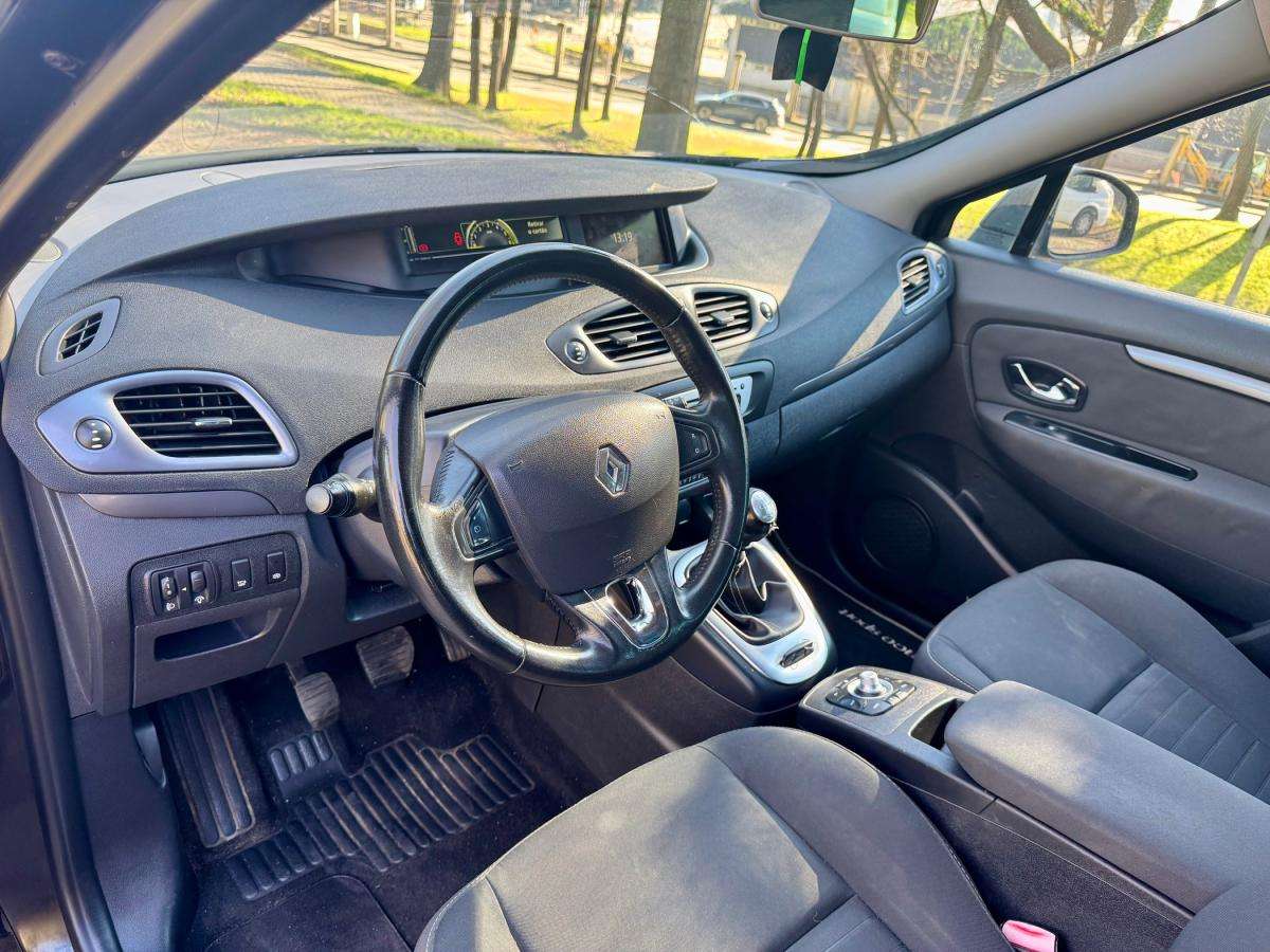 renault-scenic-2015-diesel-1461cc