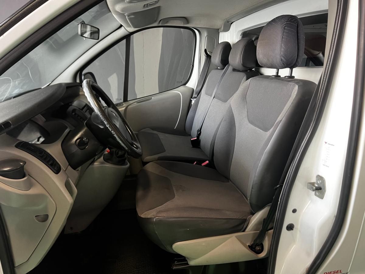 renault-trafic-2010-diesel-1995cc