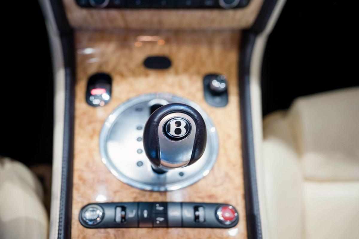 bentley-continental-2008-gasolina-5998cc