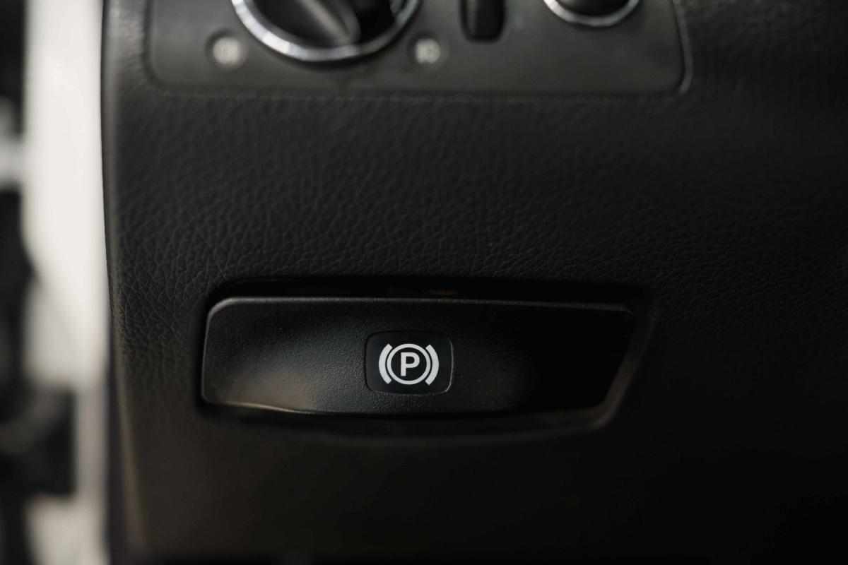 mercedes-benz-classe-e-2004-diesel-2148cc