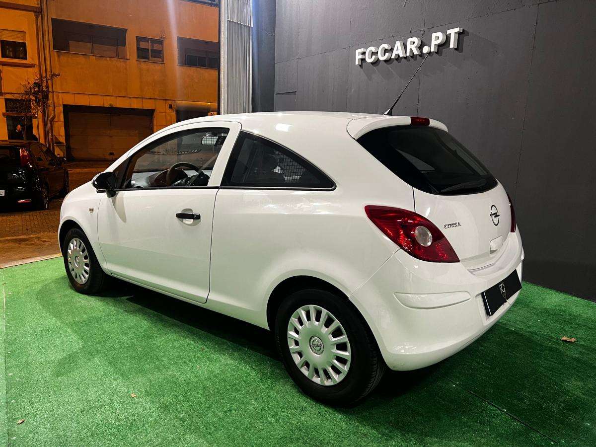 opel-corsa-2010-diesel-1248cc