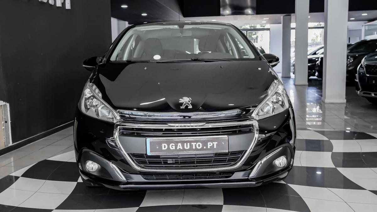 peugeot-208-2017-gasolina-1199cc
