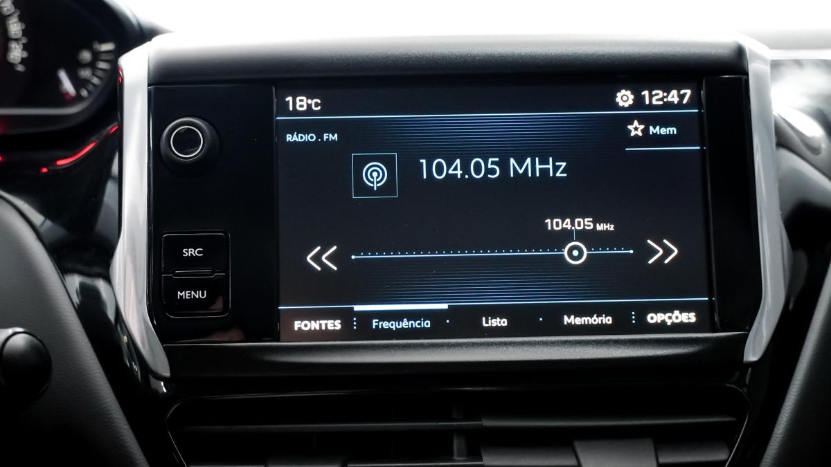 peugeot-208-2017-gasolina-1199cc