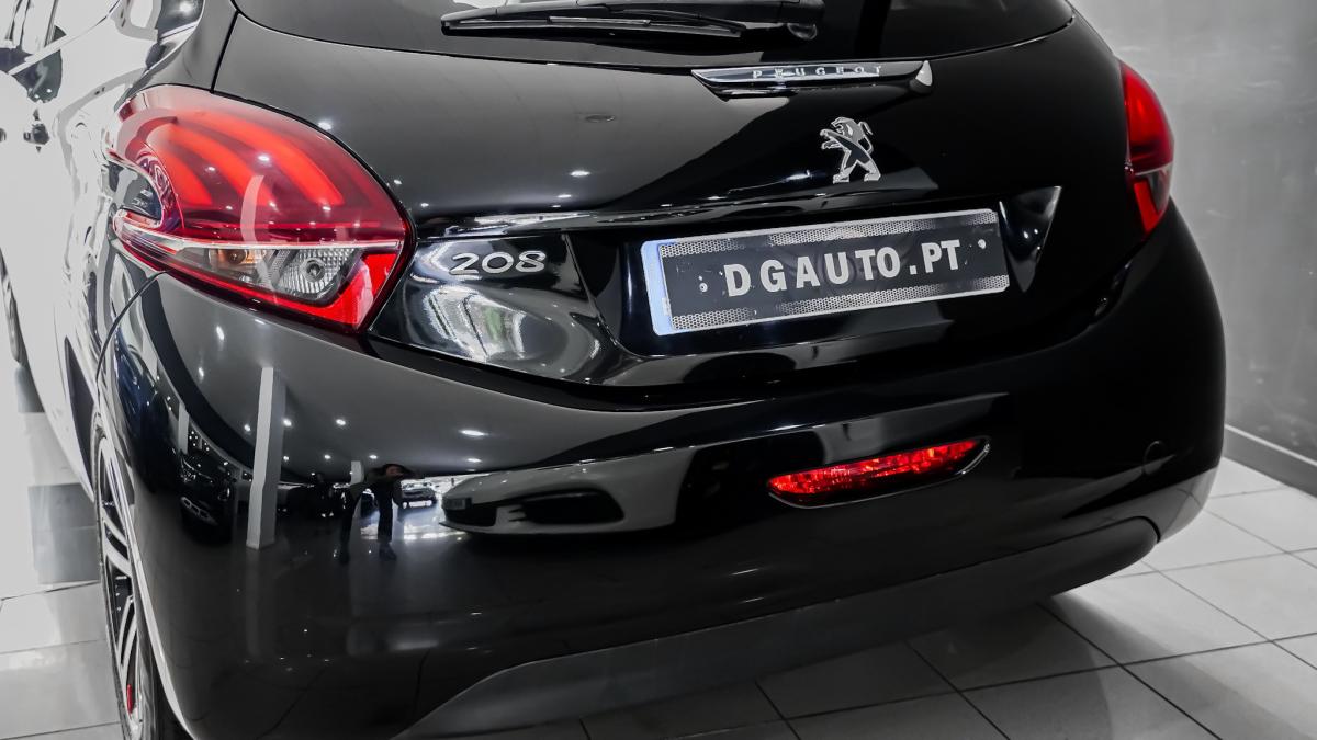 peugeot-208-2017-gasolina-1199cc