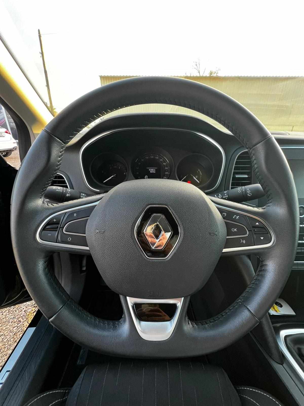 renault-megane-sport-tourer-2020-diesel-1461cc