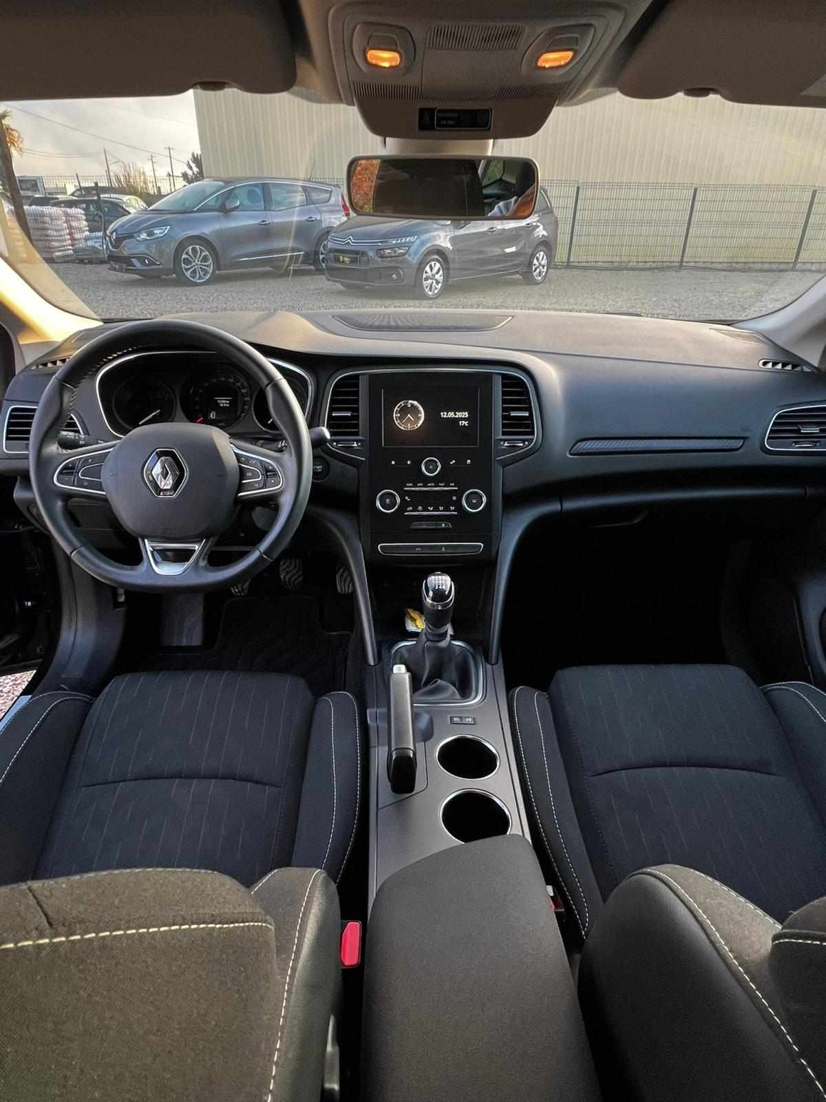 renault-megane-sport-tourer-2020-diesel-1461cc