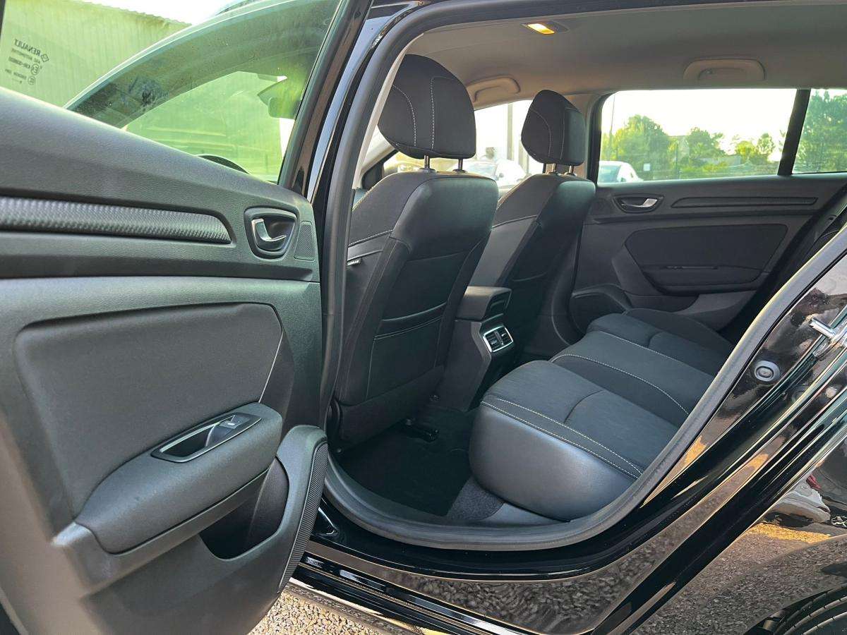 renault-megane-sport-tourer-2020-diesel-1461cc