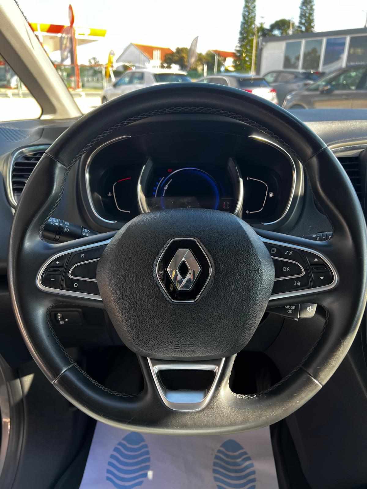 renault-grand-scenic-2019-diesel-1750cc