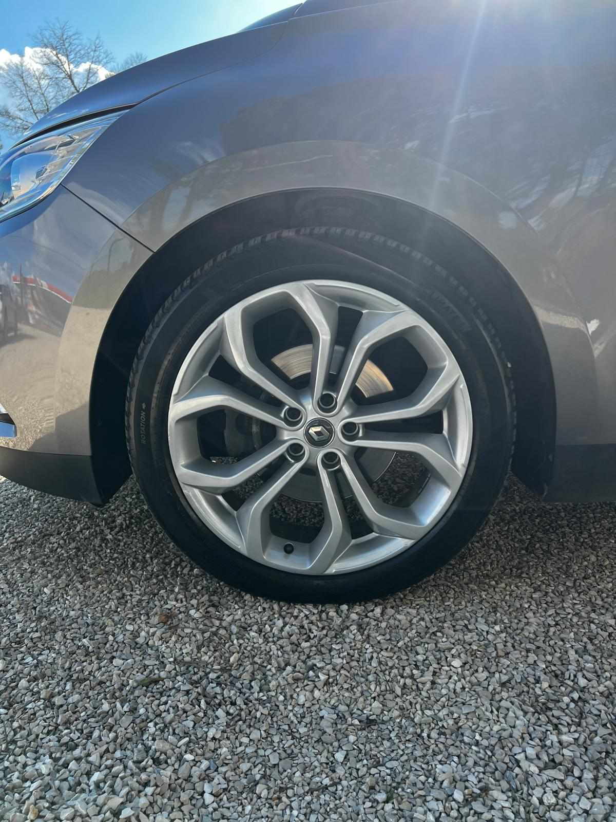 renault-grand-scenic-2019-diesel-1750cc