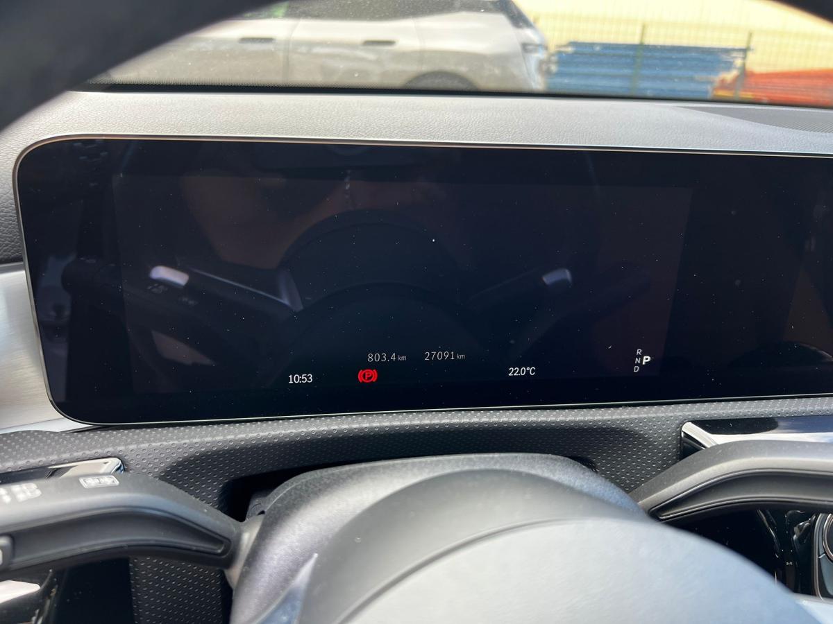 mercedes-benz-classe-a-2024-hibrido-a-gasolina-1332cc