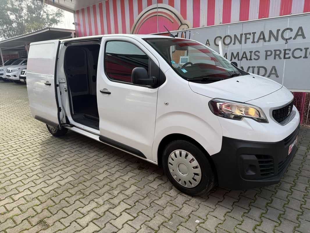 peugeot-expert-2018-diesel-2000cc