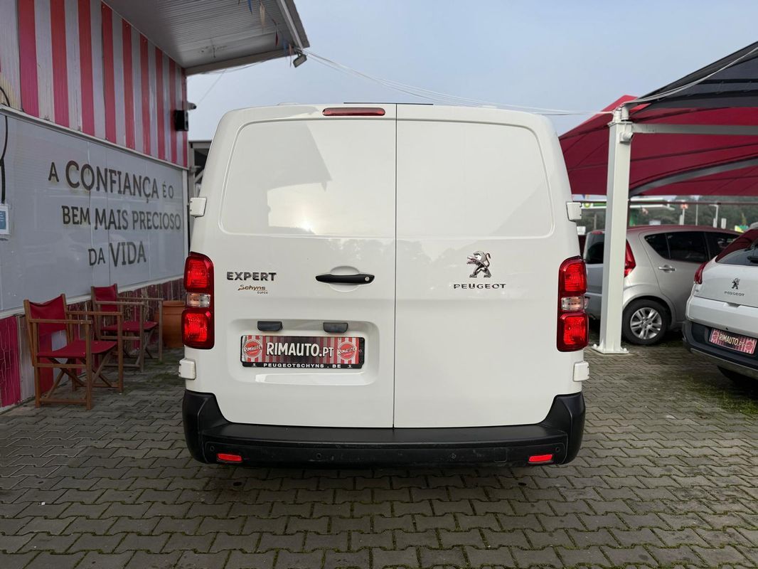 peugeot-expert-2018-diesel-2000cc