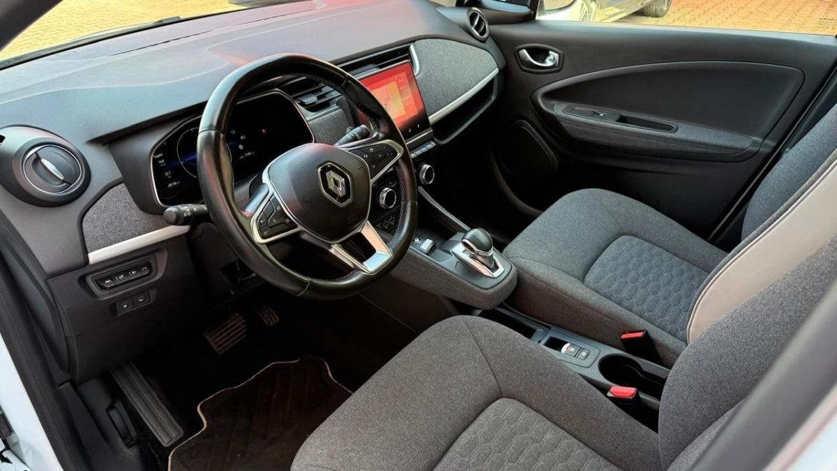 renault-zoe-2022-eletrico-0cc