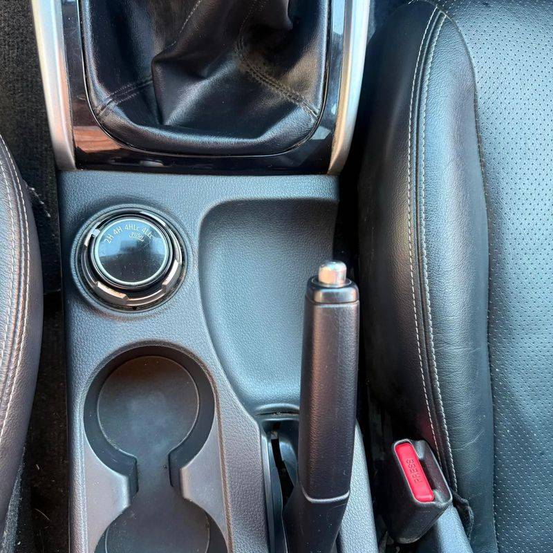 mitsubishi-l200-2018-diesel-2442cc
