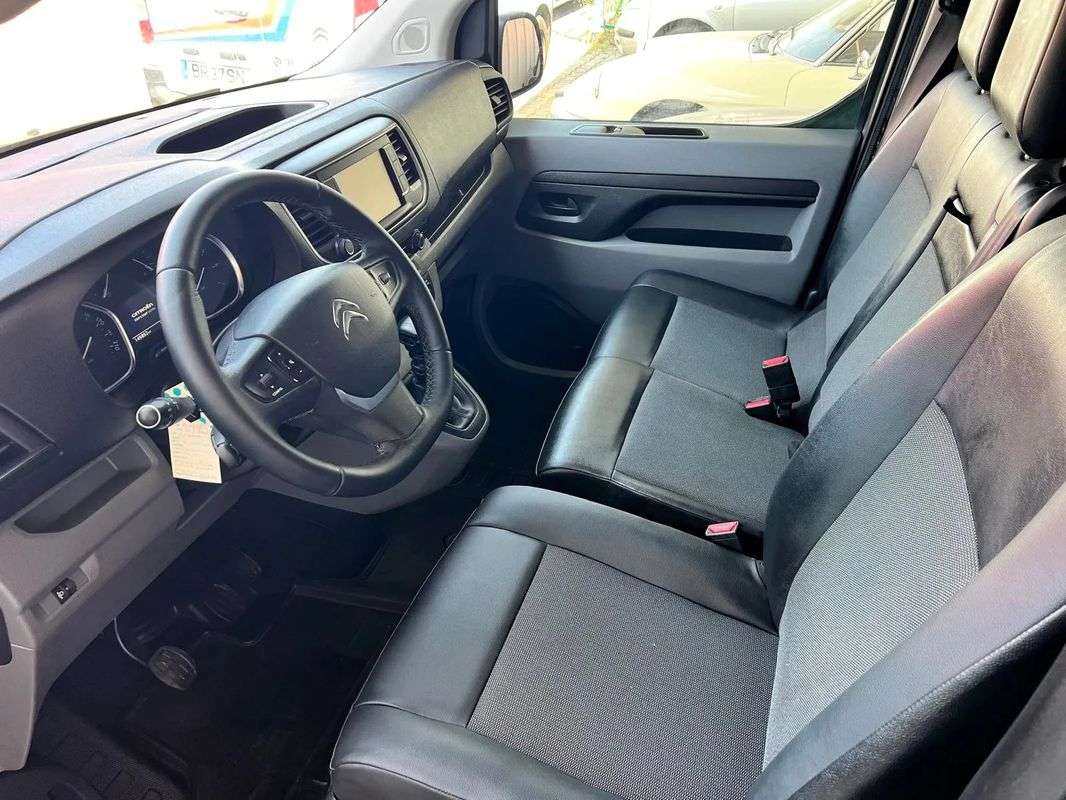 citroen-jumpy-2018-diesel-1600cc